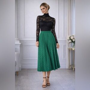 Nanette Lepore pleated midi skirt size M